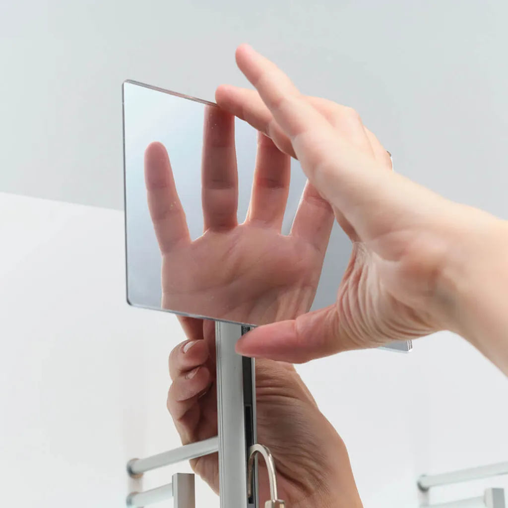 rr-mirror-2.webp
