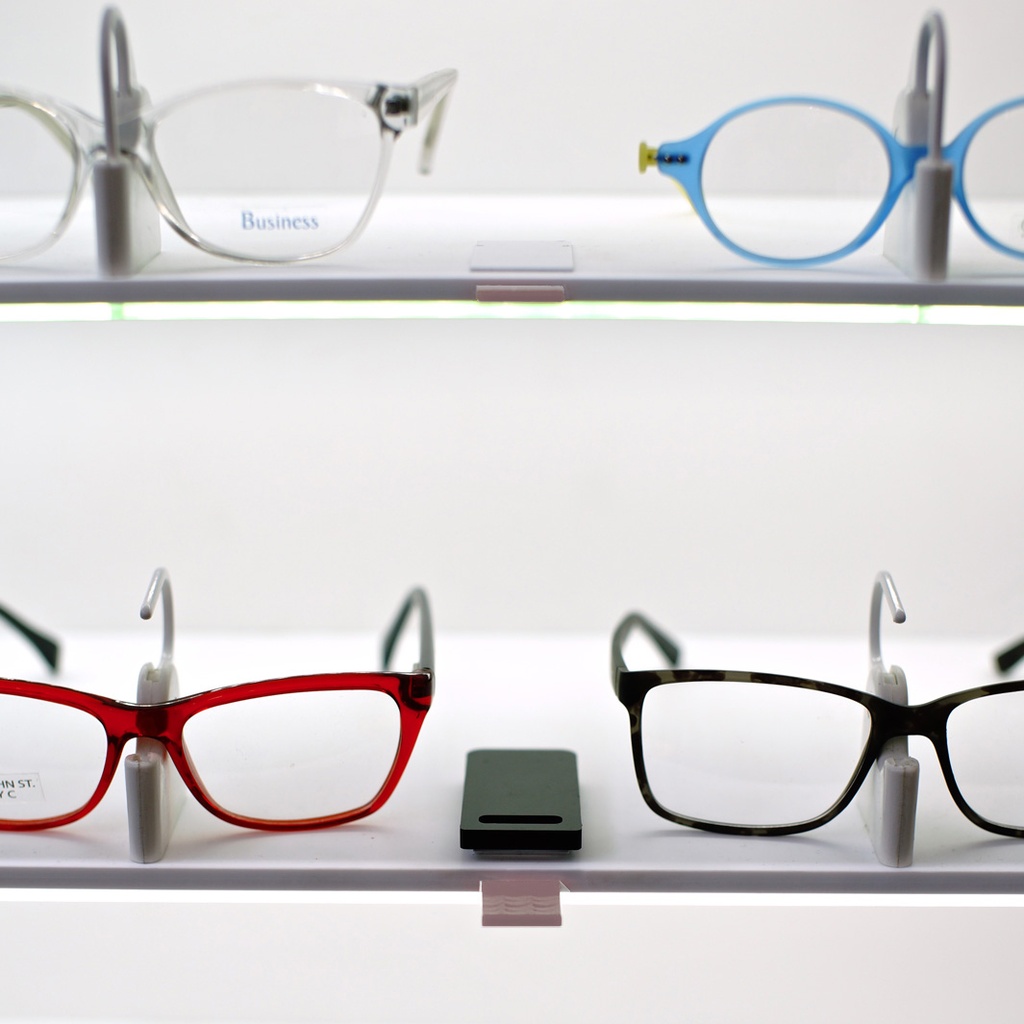 Unilock magnetic key, universal