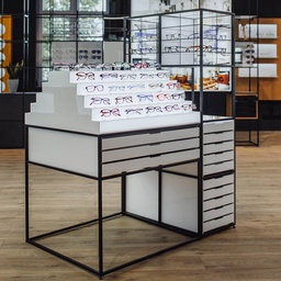 STK display, 2 Criss-Cross shelves (32), 20 trays (200), 400x1555x785 mm