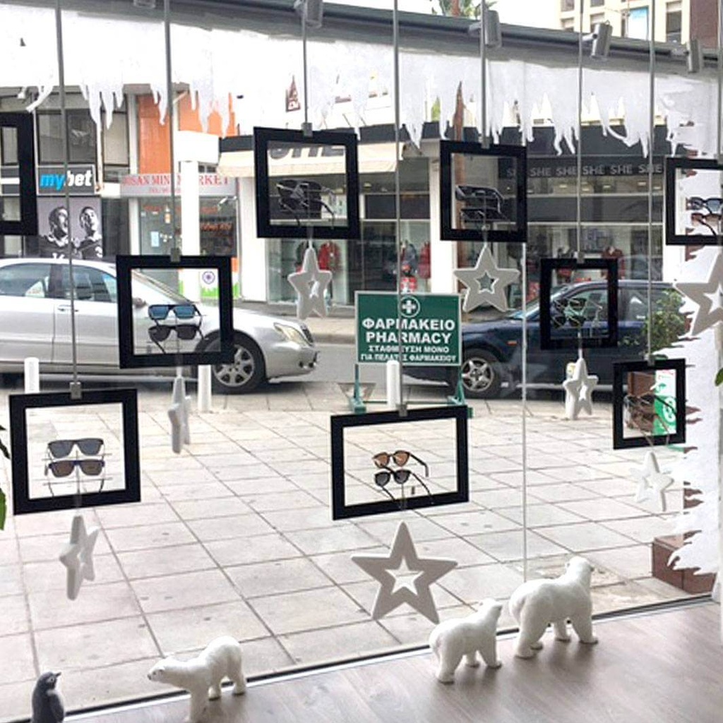 Sky Line Solo display, 3 deco frames with 8 frame holders, 1000x1600-4500 mm