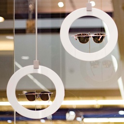 Sky Line Solo display, 3 round deco frames, 1000x1600-4500 mm