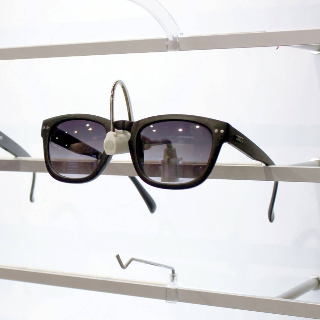 Clear Look Single Lock lockable frame holder (1)