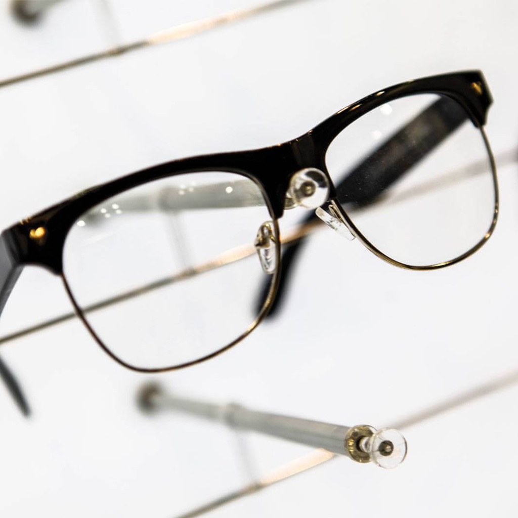 Multi Pin wall display, 18 wires (72), 900x1500x280 mm