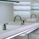 Vivida Single Lock wall display, 7 LED shelves, edge lighting